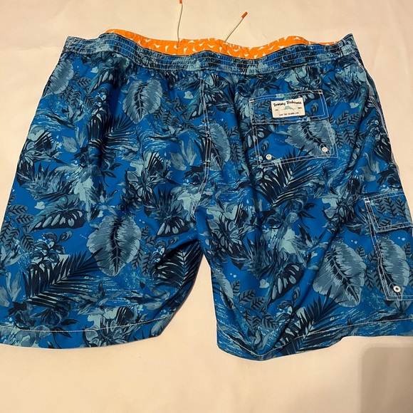 Tommy Bahama Blue Tropical Men's Board Shorts - Picture 6 of 6